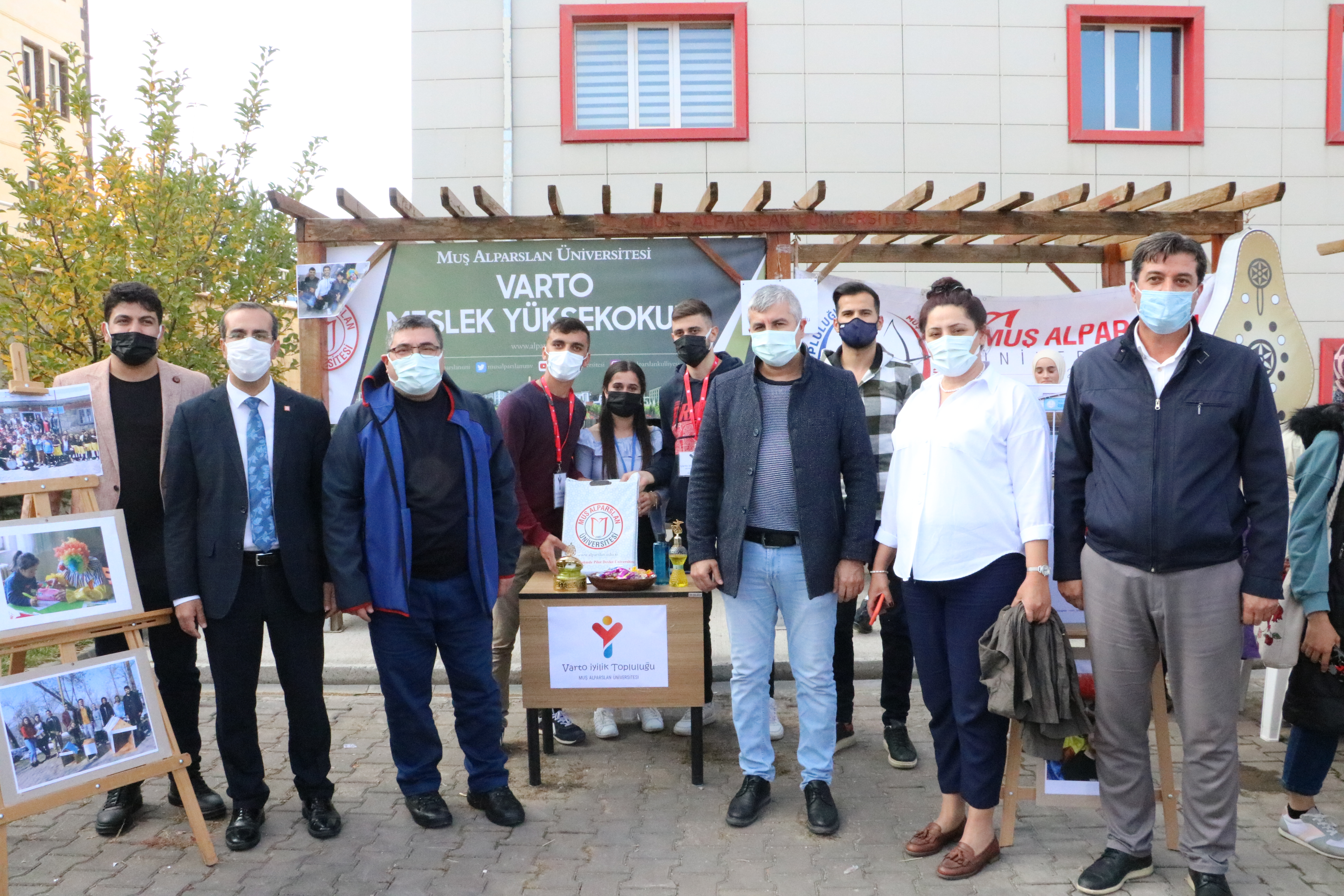 kulliyemizde-ogrenci-topluluklari-tanitim-gunleri-953