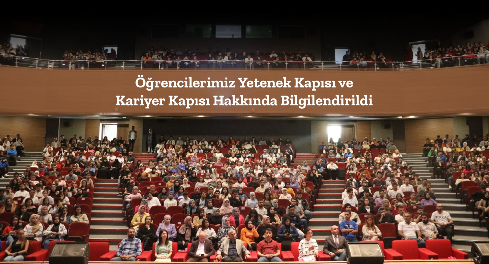 ogrencilerimiz-yetenek-kapisi-ve-kariyer-kapisi-hakkinda-bilgilendirildi-2049