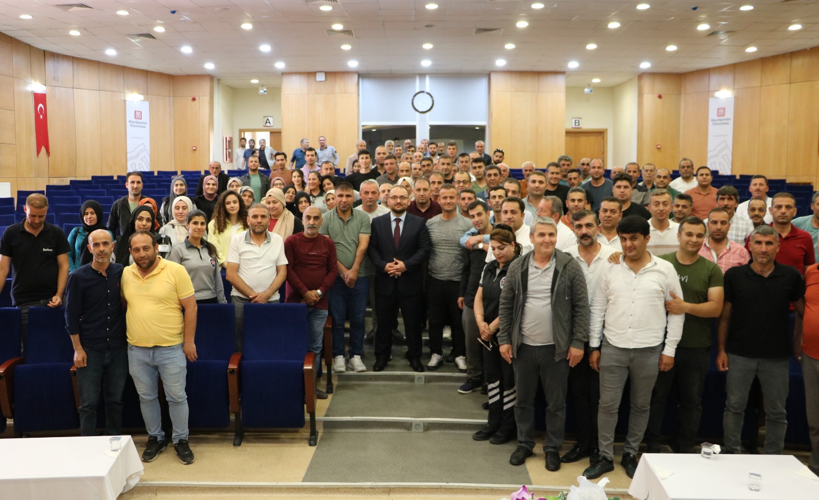 our-rector-had-his-first-meeting-with-the-hidden-heroes-of-our-university-2663