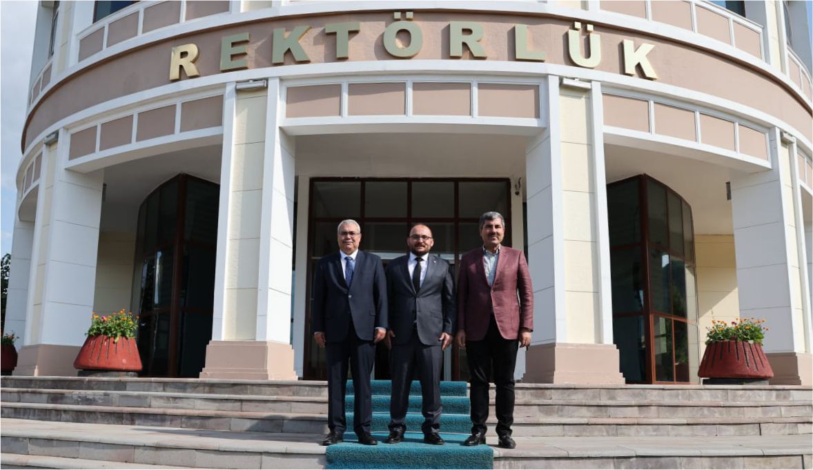 governor-gunduzoz-and-mayor-asya-visit-maun-rector-2748