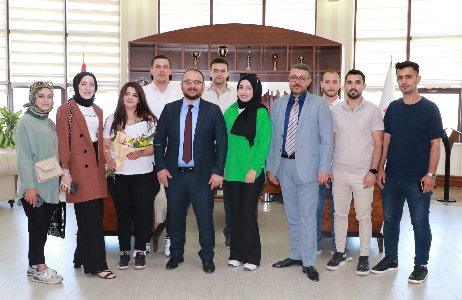 senior-history-students-visit-rector-alican-2759