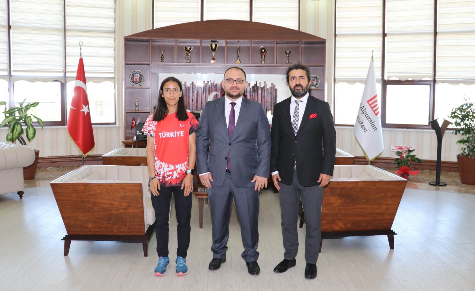 maun-student-to-represent-turkey-in-the-world-university-athletics-championships-fisu-2813