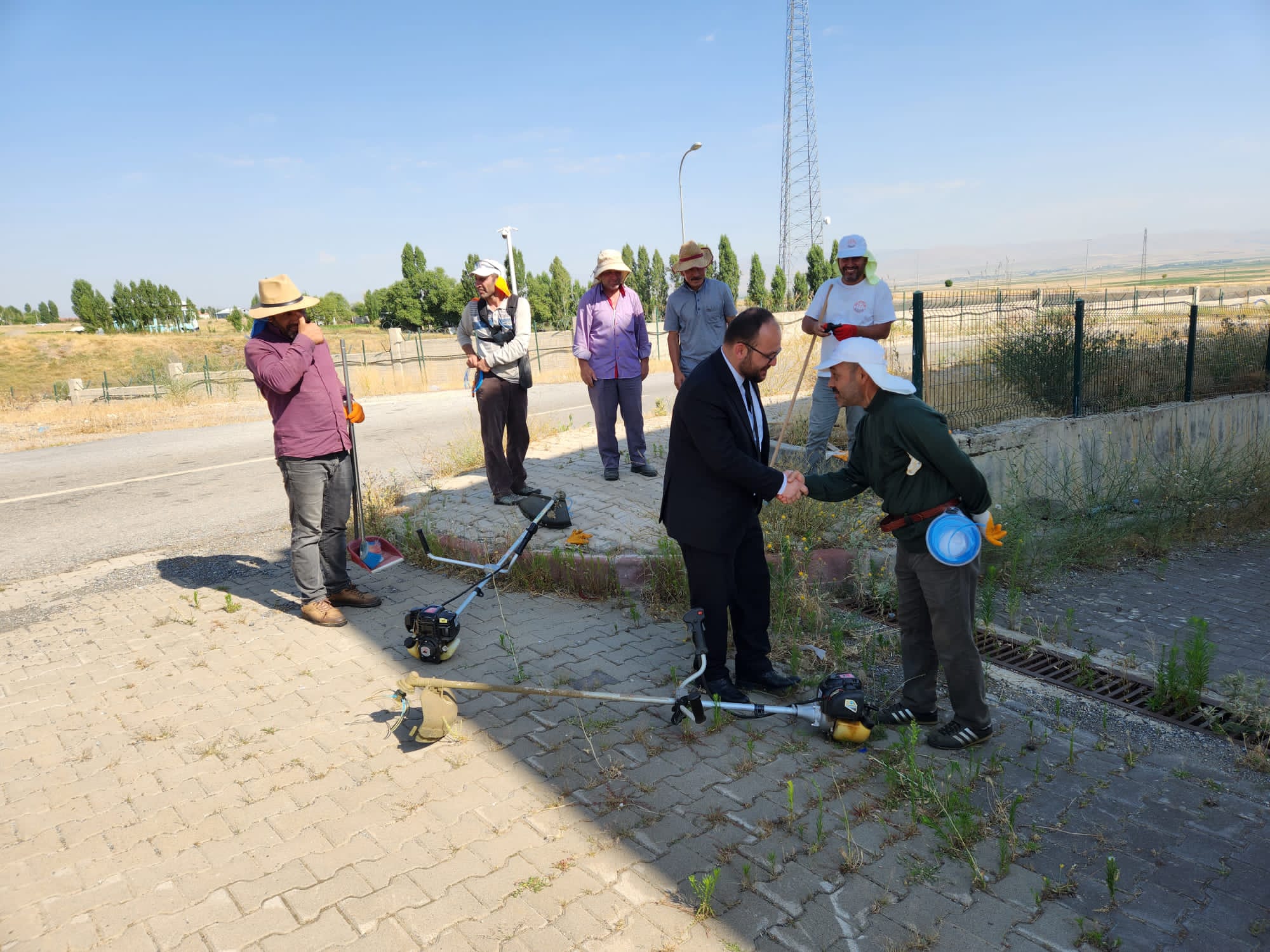 maun-rector-prof-dr-alican-inspected-the-works-carried-out-for-the-improvement-of-the-campus-area-2890
