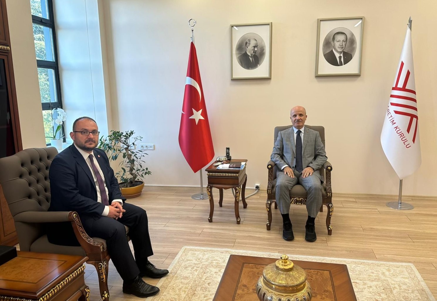 rector-alican-has-met-with-the-president-of-the-higher-education-council-yok-prof-dr-erol-ozvar-2915