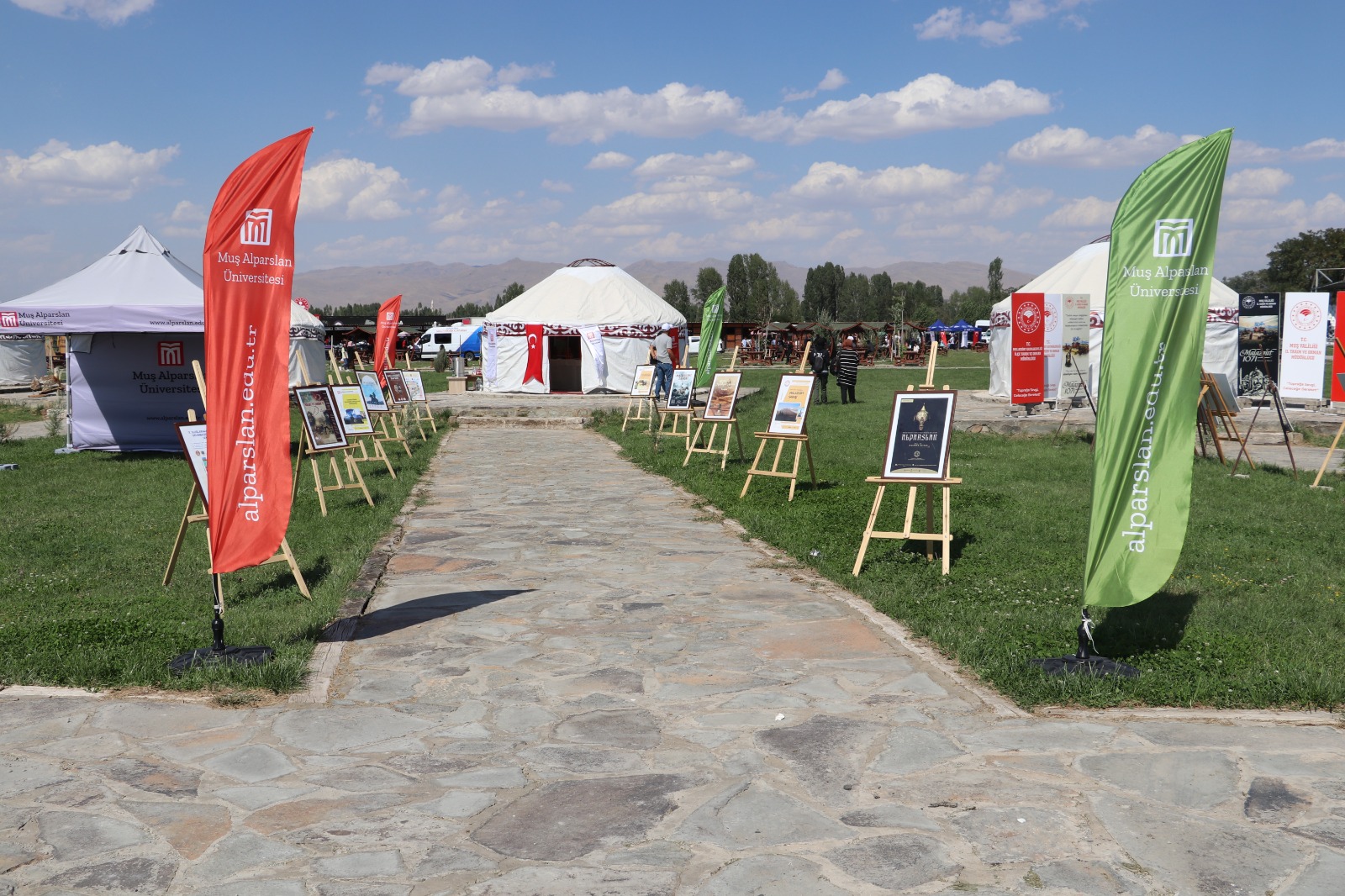 the-952nd-anniversary-of-malazgirt-victory-continues-to-be-celebrated-3081