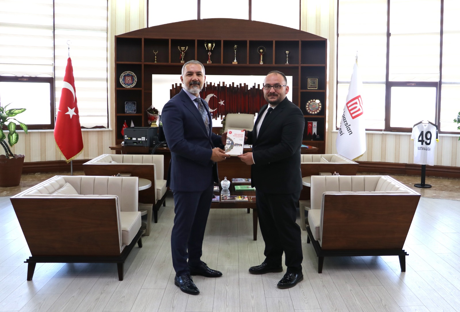 visits-wishing-well-for-our-rector-continue-3146