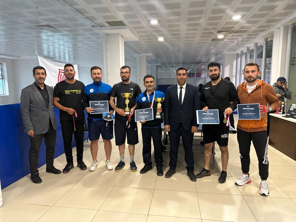 masa-tenisi-turnuvasinda-2-olduk-3268