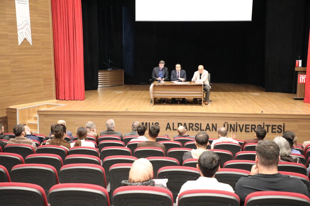 universite-yonetimi-ve-ogrenci-topluluklari-el-ele-3315