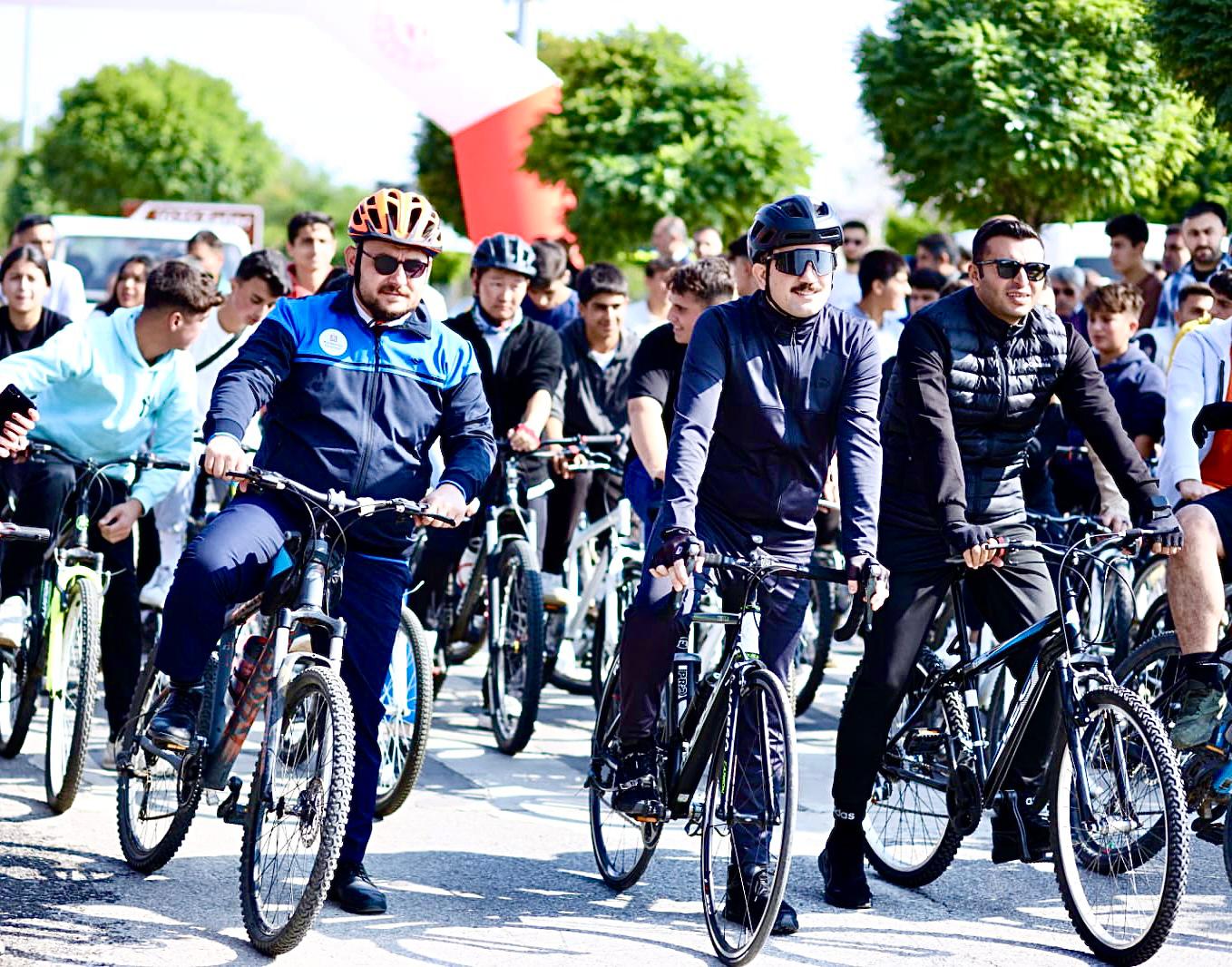 malazgirt-1-kavun-festivali-basladi-3318