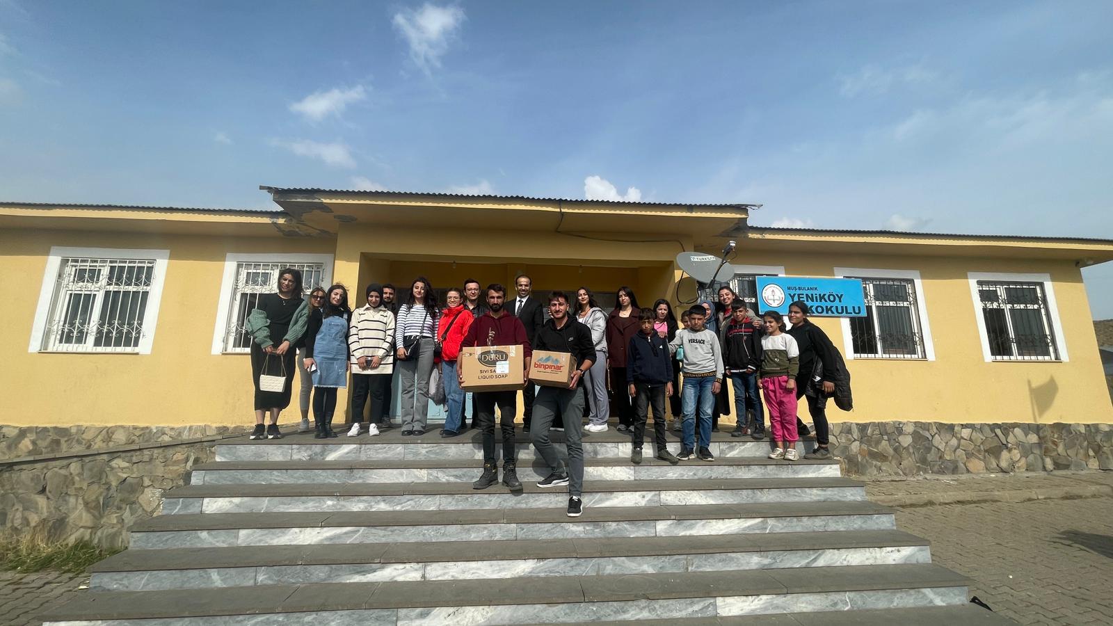 1000-books-1000-students-festival-from-bulanik-vocational-school-3508