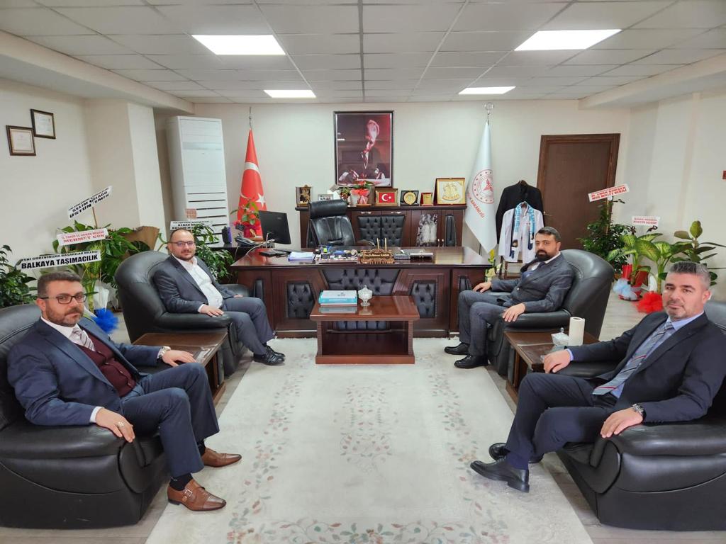 visit-to-the-provincial-health-directorate-by-our-rector-3987