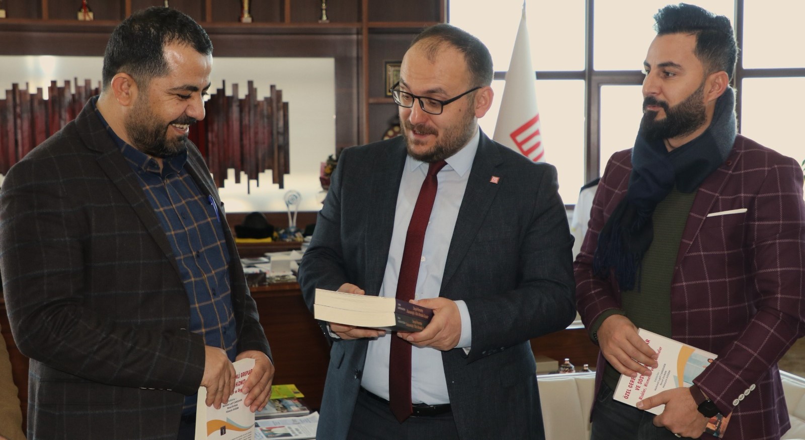 bulanik-meslek-yuksekokulundan-rektorumuze-ziyaret-4072