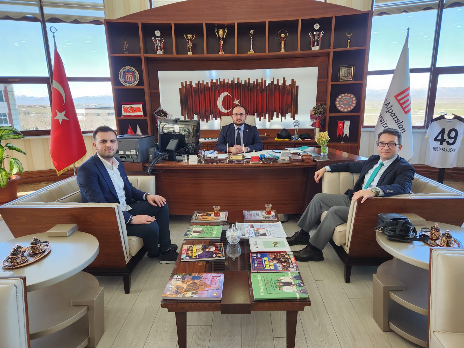 visit-from-prison-director-to-our-rector-4413