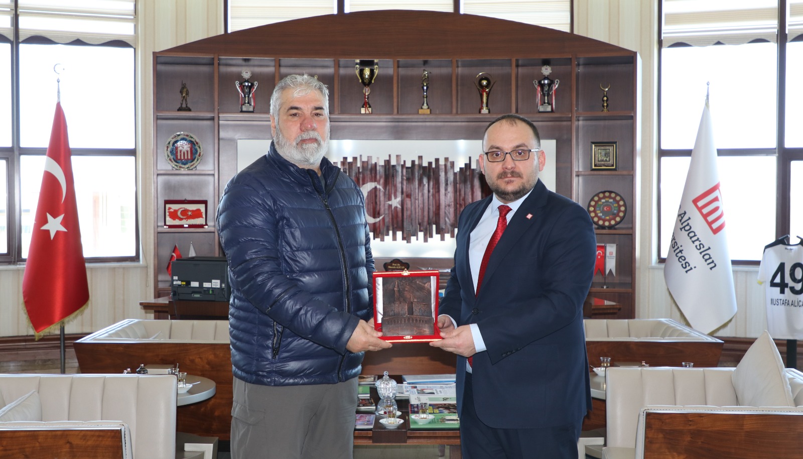 turkiye-dagcilik-federasyonundan-rektorumuze-ziyaret-4415