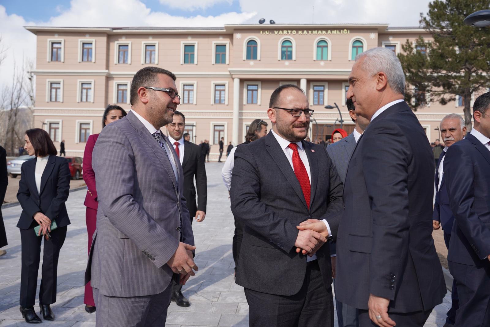 we-attended-the-opening-of-the-varto-district-governorship-service-building-4517