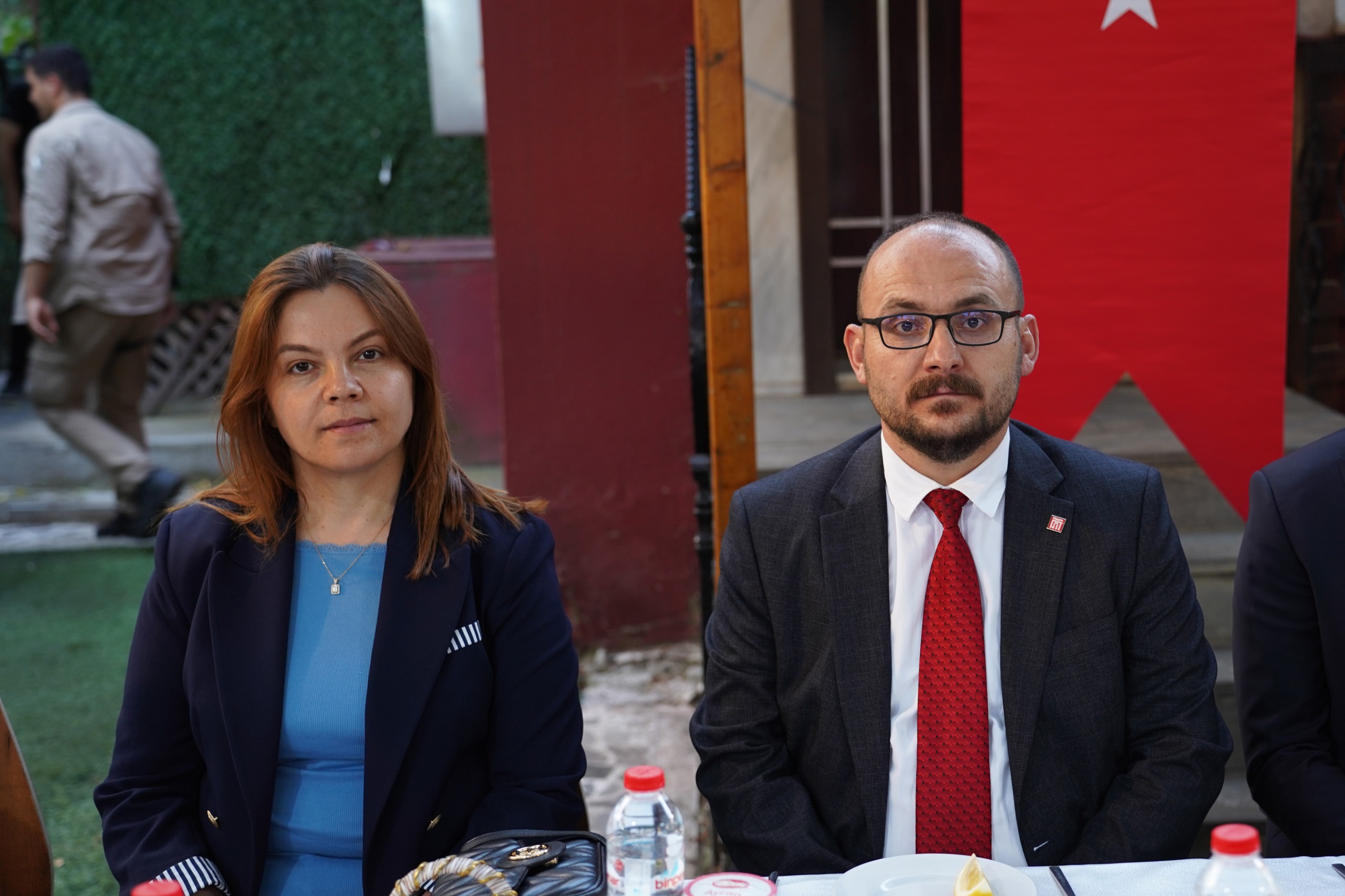 rektorumuz-sehit-ve-gazi-aileleriyle-bir-araya-geldi-5385