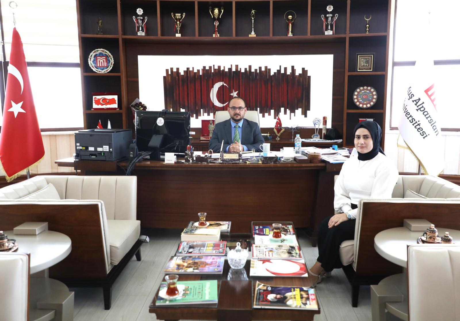 eski-ogrencimiz-rektorumuz-prof-dr-mustafa-alicani-ziyaret-etti-5682