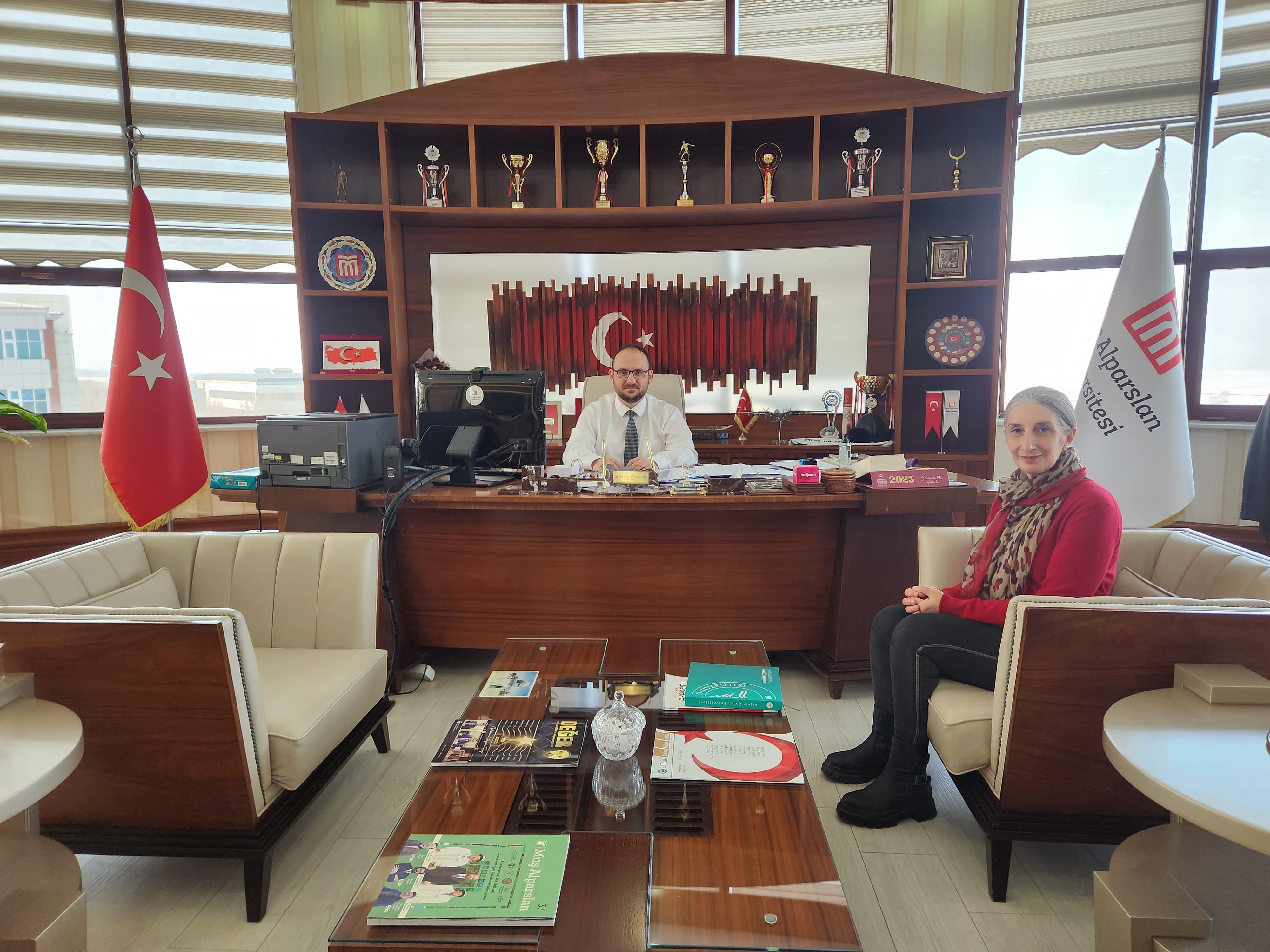 doc-dr-hulya-hanoglu-oraldan-rektorumuze-ziyaret-6377