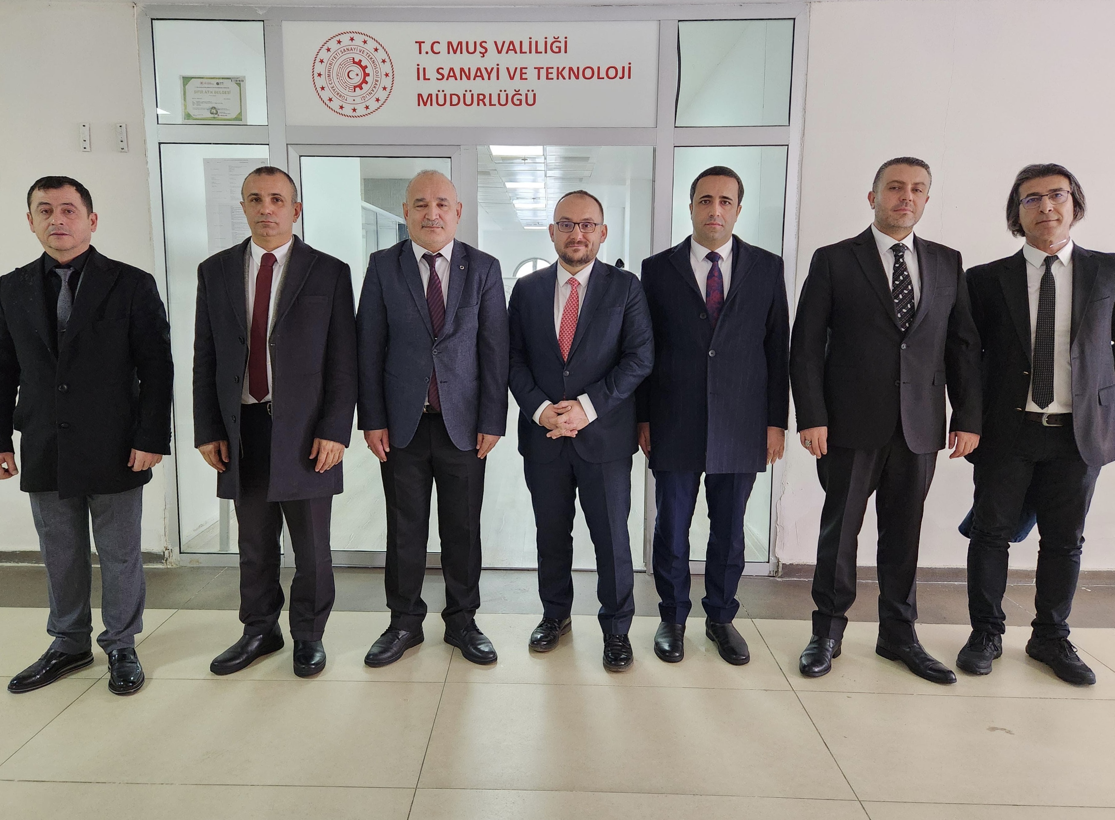 rektorumuzden-sanayi-ve-teknoloji-il-muduru-abdullah-akaya-hayirli-olsun-ziyareti-6491