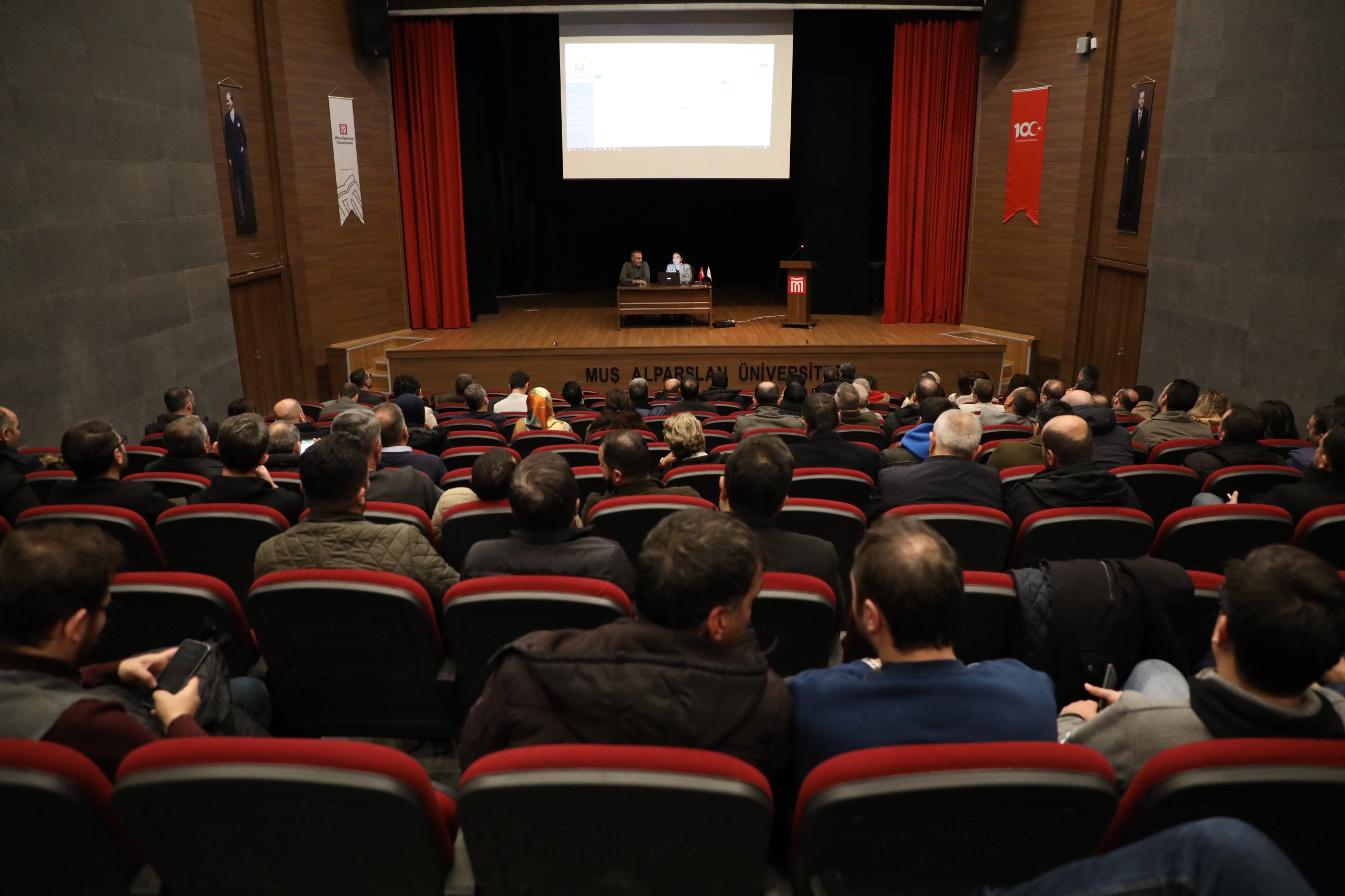 universitemizde-kalite-yonetim-sistemi-tanitim-toplantisi-duzenlendi-6568