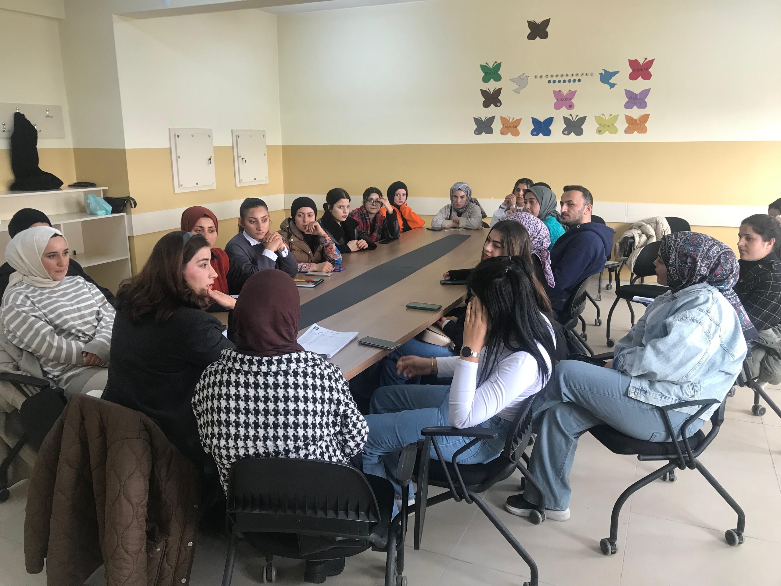 universite-ogrencilerinin-kaygilari-ve-bas-etme-yontemleri-etkinligi-gerceklestirildi-6626