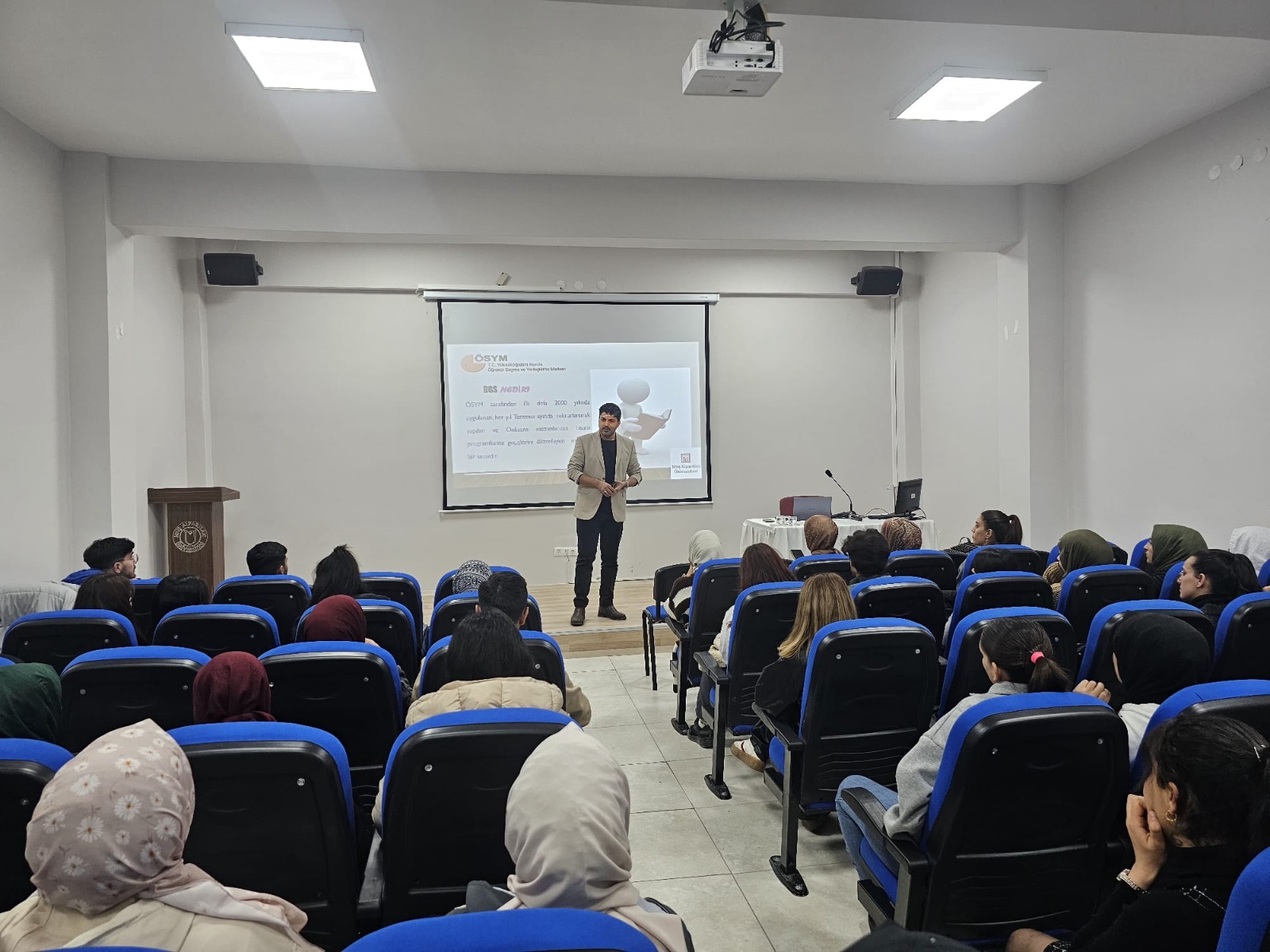 varto-giyasettin-bingol-myoda-dgs-ile-gelecegini-planla-semineri-gerceklestirildi-6893