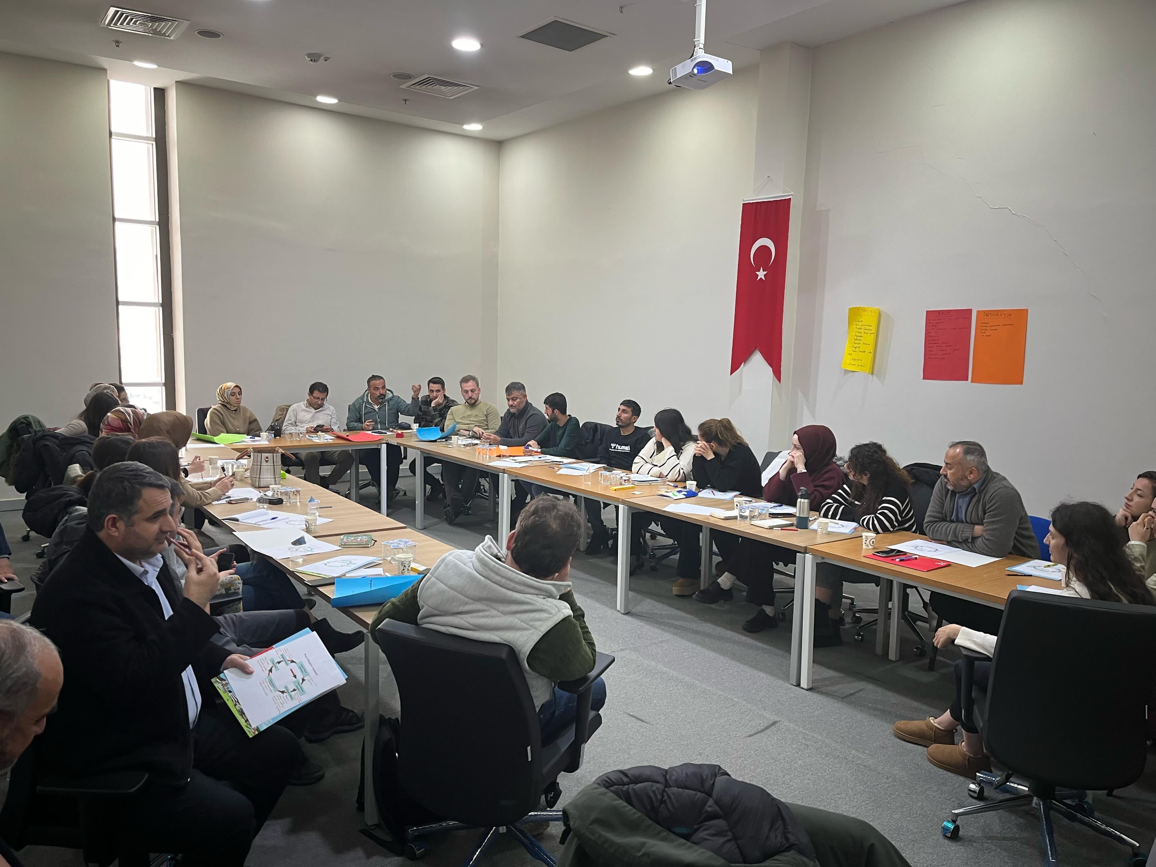 universitemizde-bilimsel-arastirma-projesi-hazirlama-ve-yurutme-egitimi-duzenlendi-7046