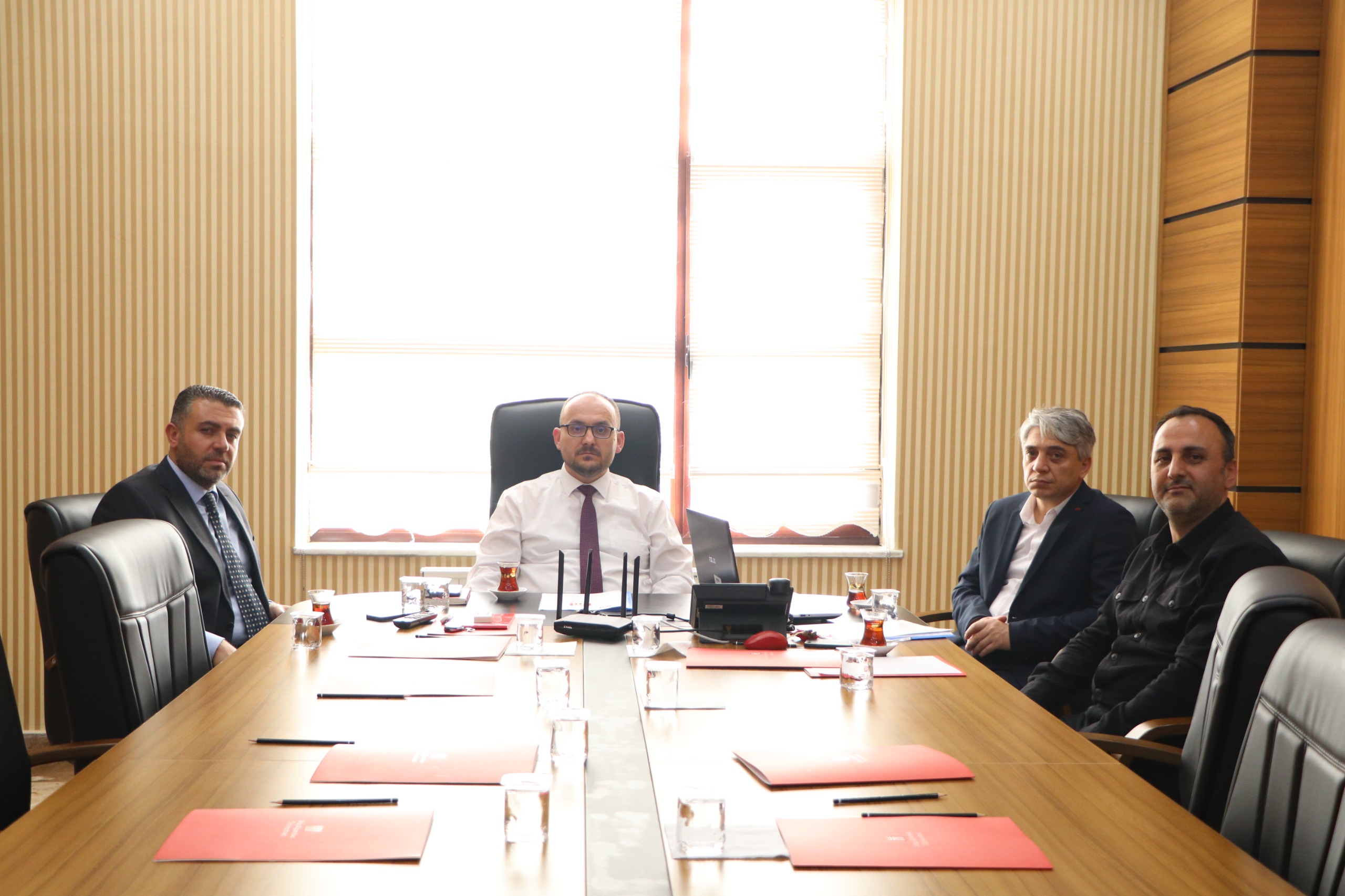 mus-tarihi-ve-kulturu-arastirmalari-ofisi-mustam-icin-bilgilendirme-toplantisi-gerceklestirildi-7144