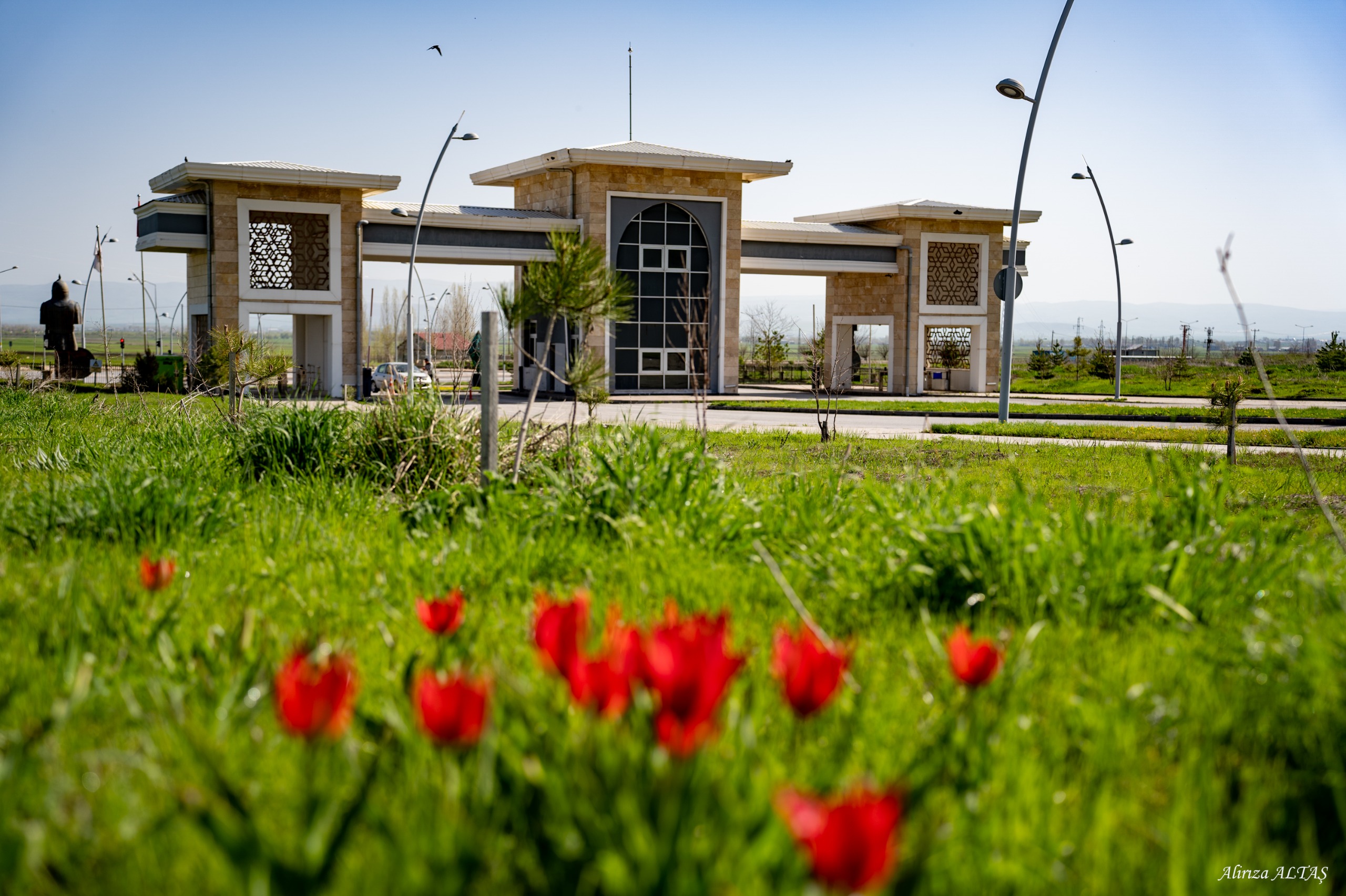 kampusumuze-bahar-geldi-doga-canlandi-renkler-konustu-7163