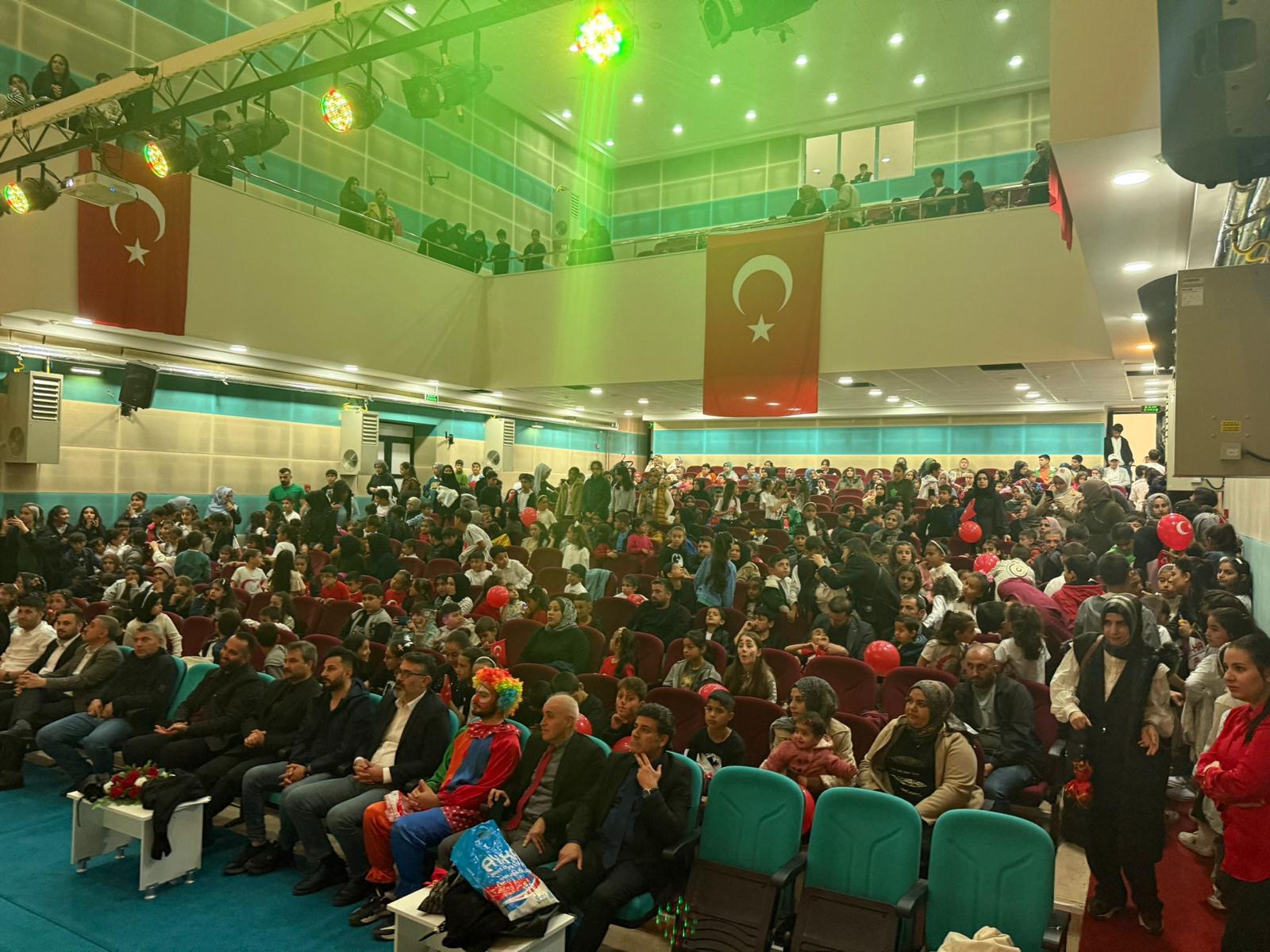 mus-alparslan-universitesinden-23-nisana-ozel-etkinlik-7169