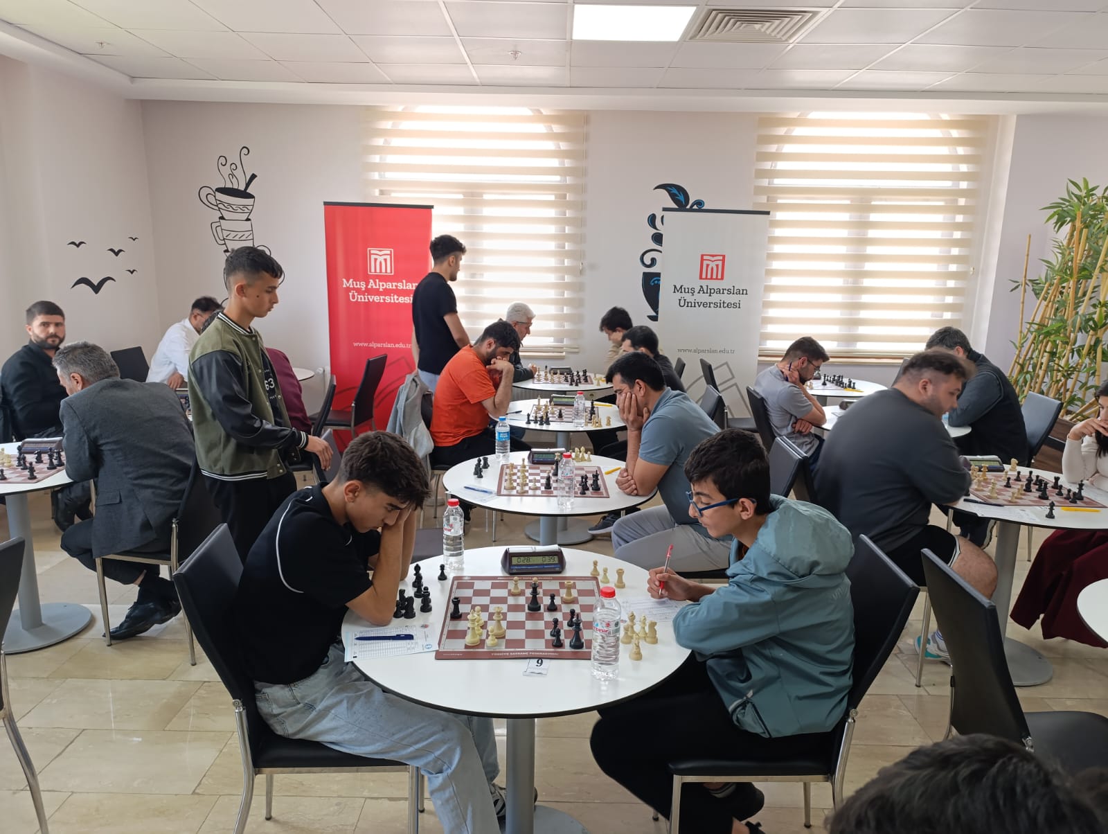 maun-satranc-turnuvasi-basladi-7524