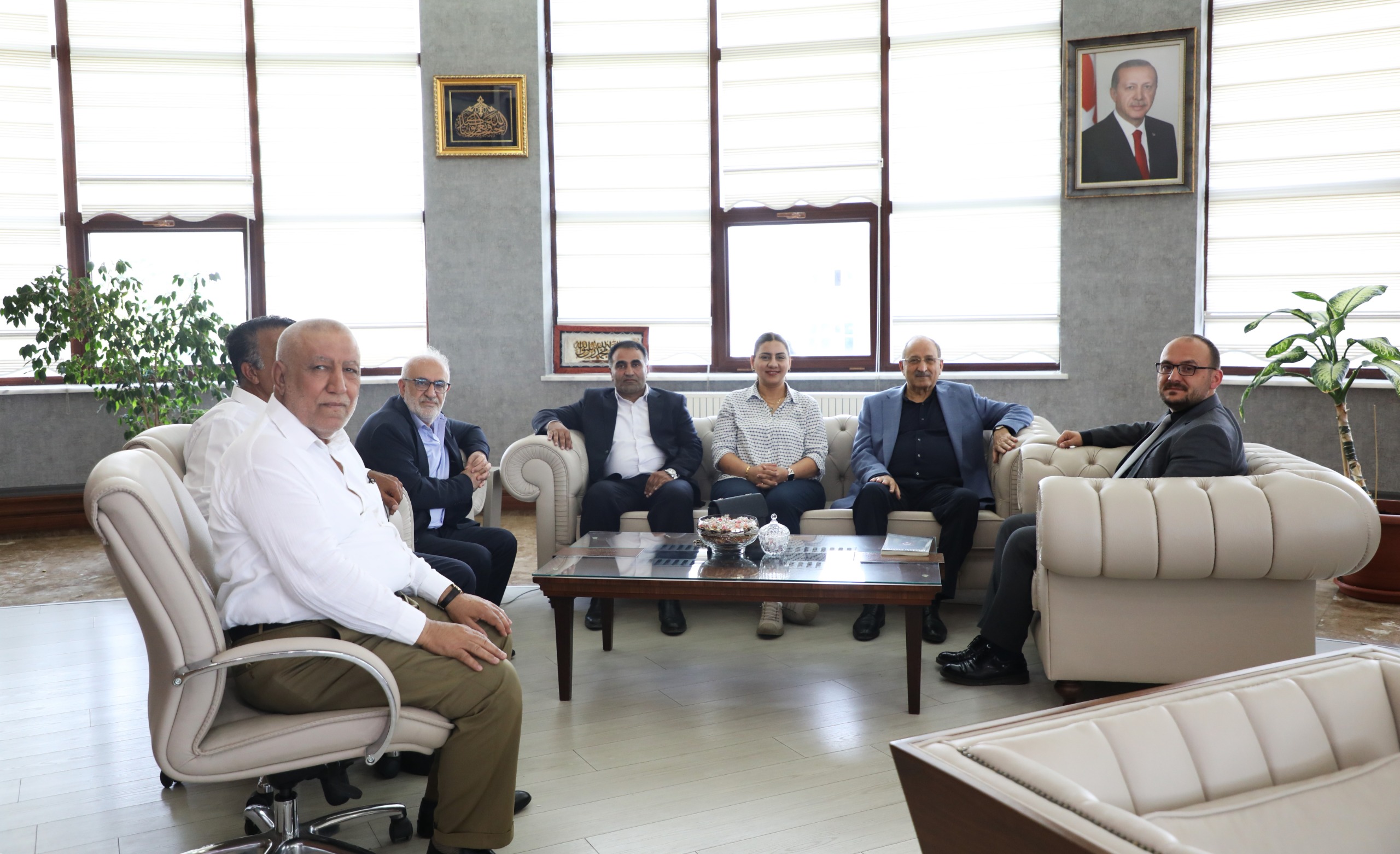 istanbul-milletvekili-dr-medeni-yilmazdan-rektorumuze-ziyaret-7689