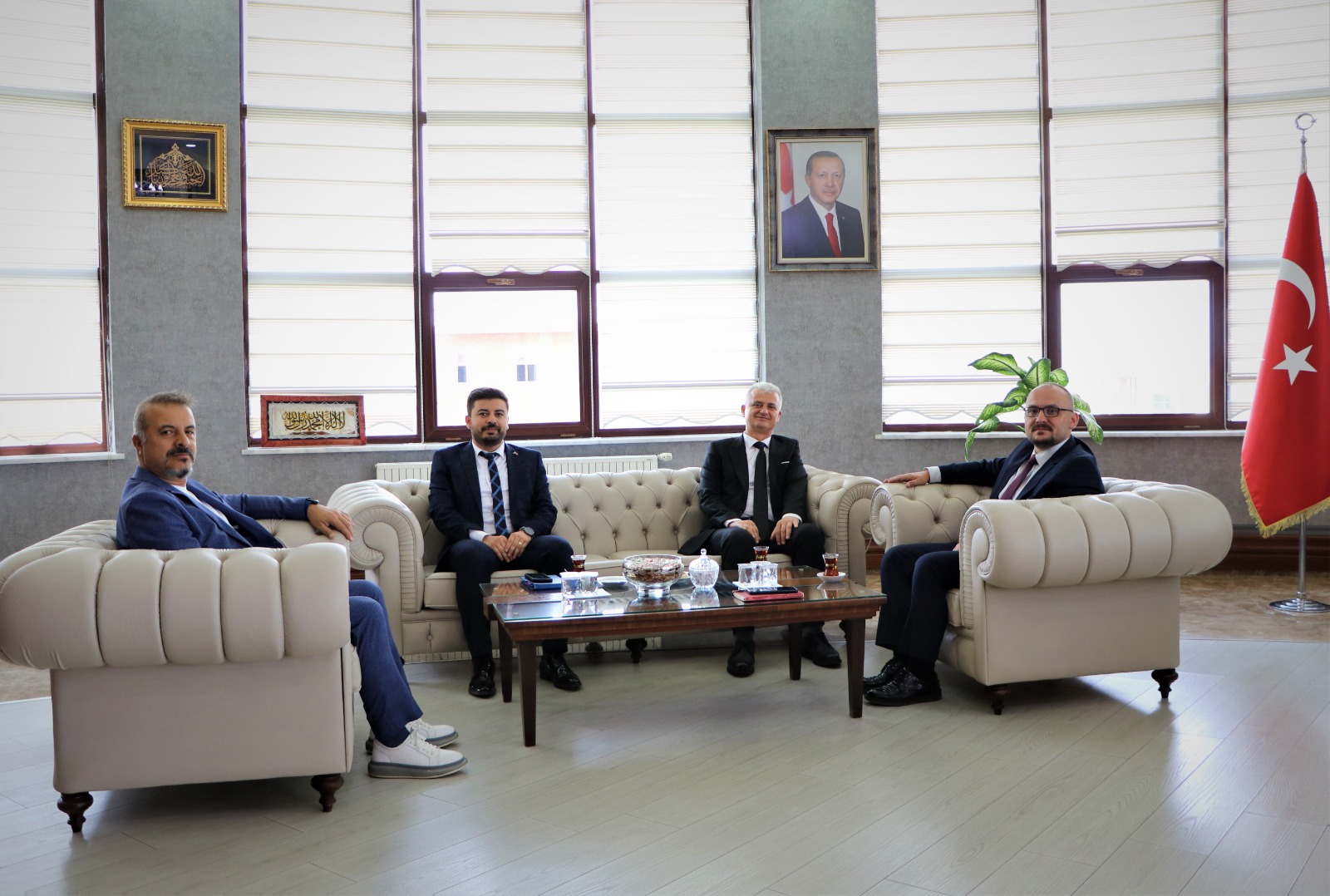 genclik-ve-spor-il-muduru-yusuf-kilictan-rektorumuze-iadeiziyaret-7805