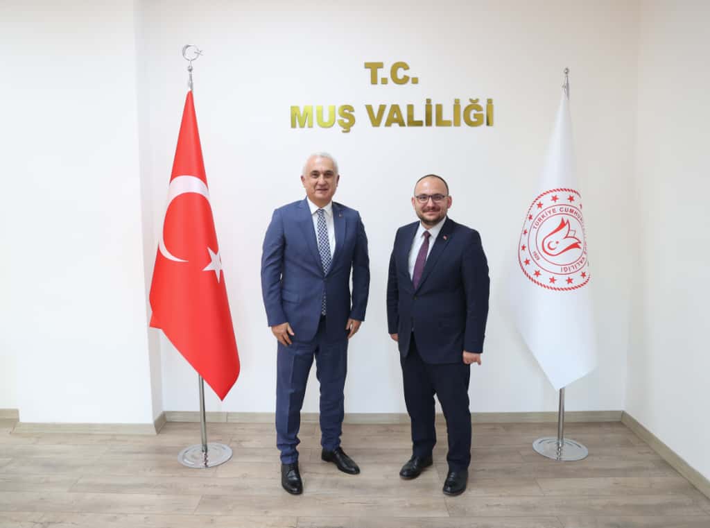 rektorumuz-prof-dr-mustafa-alicandan-valimiz-avni-cakira-ziyaret-7977