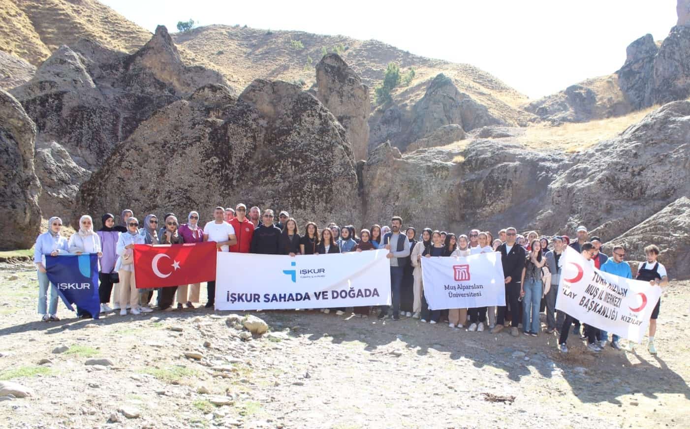 dogadayiz-adim-adim-saglik-ve-istihdam-bilim-kafe-etkinligi-kizilagac-kanyonunda-gerceklestirildi-8043