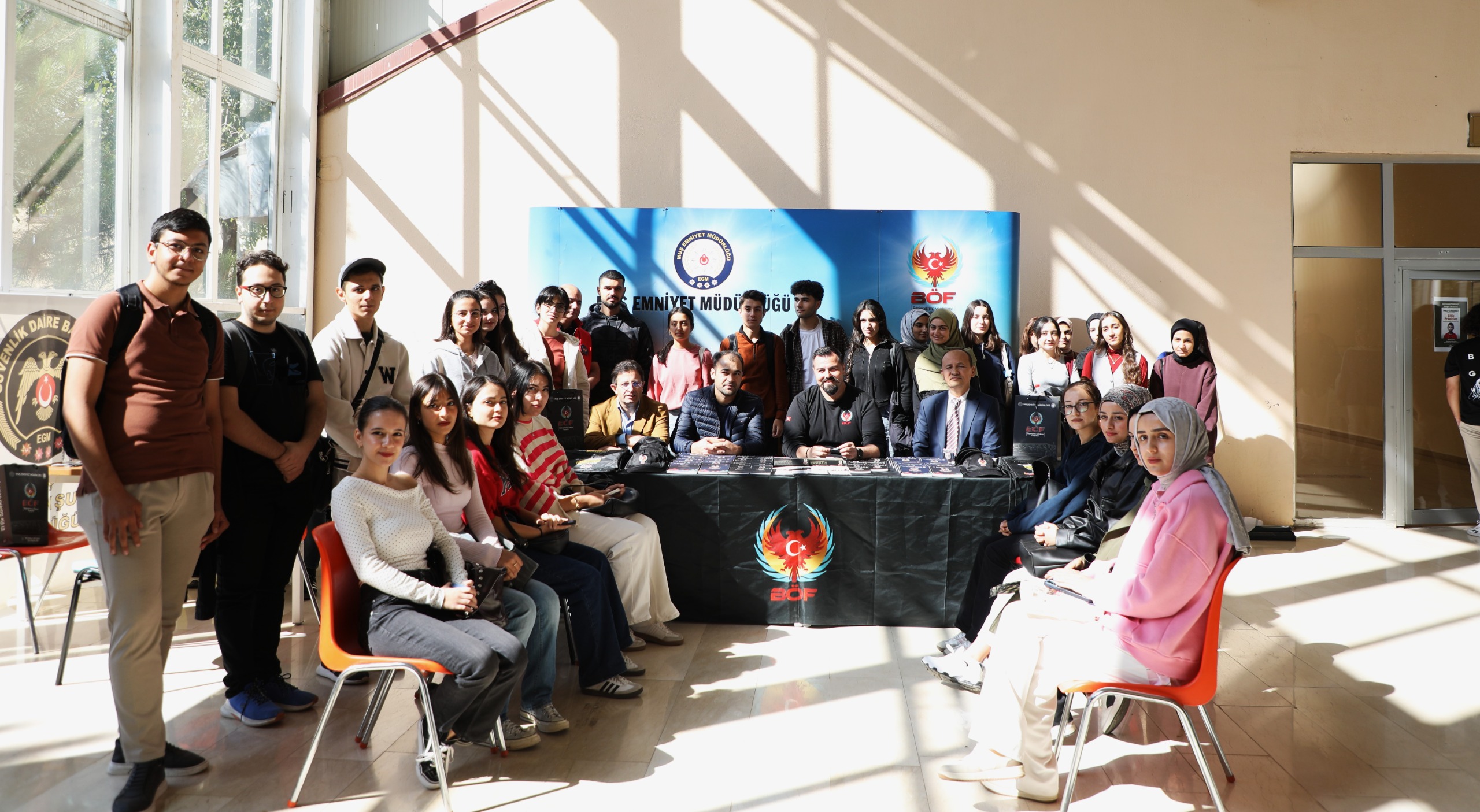 el-ele-guvenli-gelecege-bilgilendirme-bulusmalari-basladi-8066