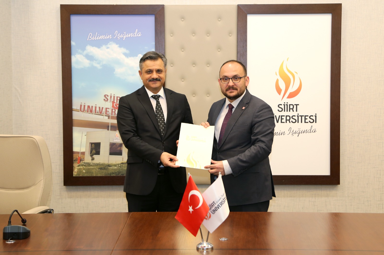 universitemiz-ile-siirt-universitesi-arasinda-is-birligi-protokolu-imzalandi-8287