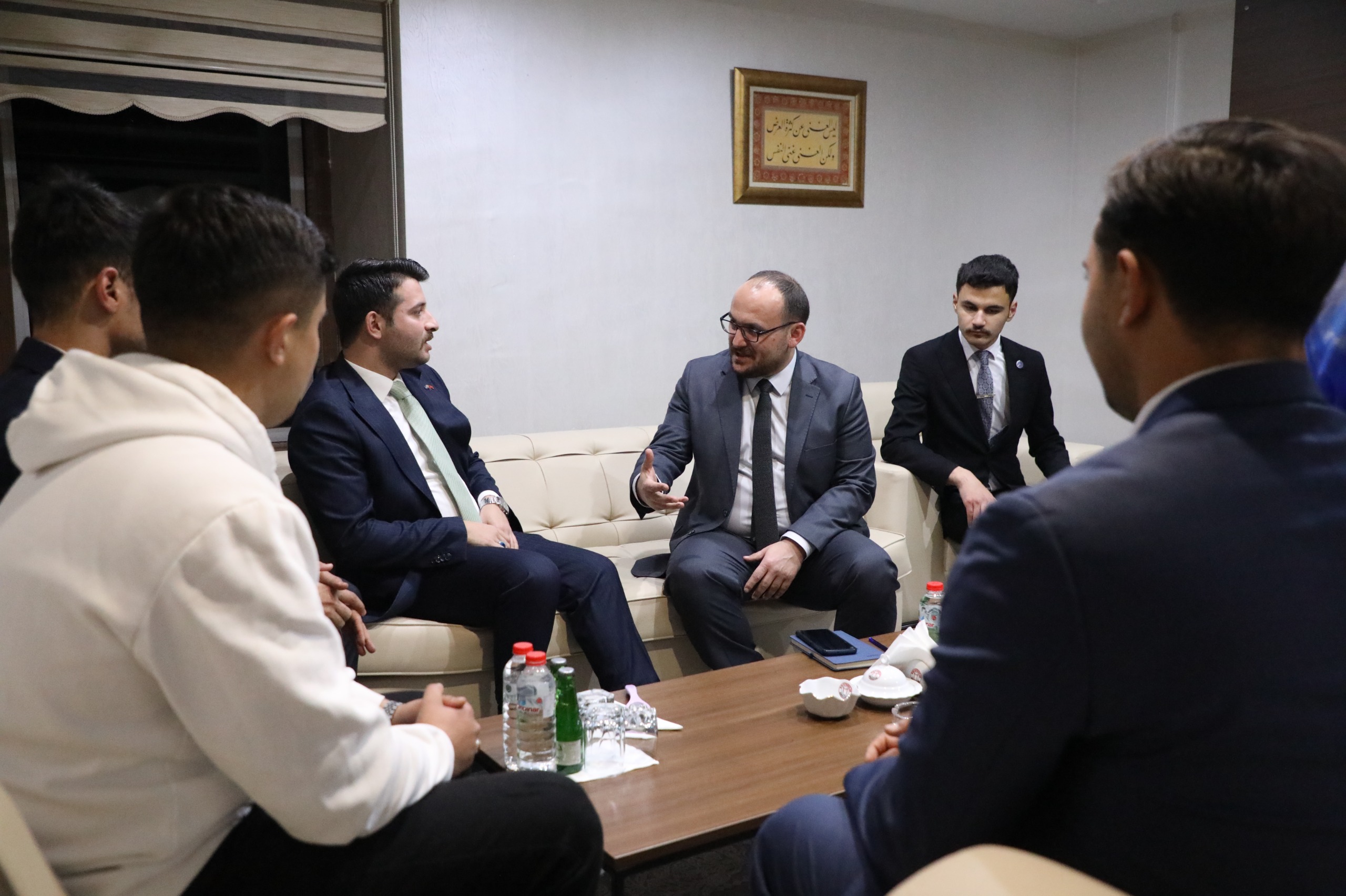 ulku-ocaklari-mus-il-baskanligindan-rektorumuz-alicana-ziyaret-8338