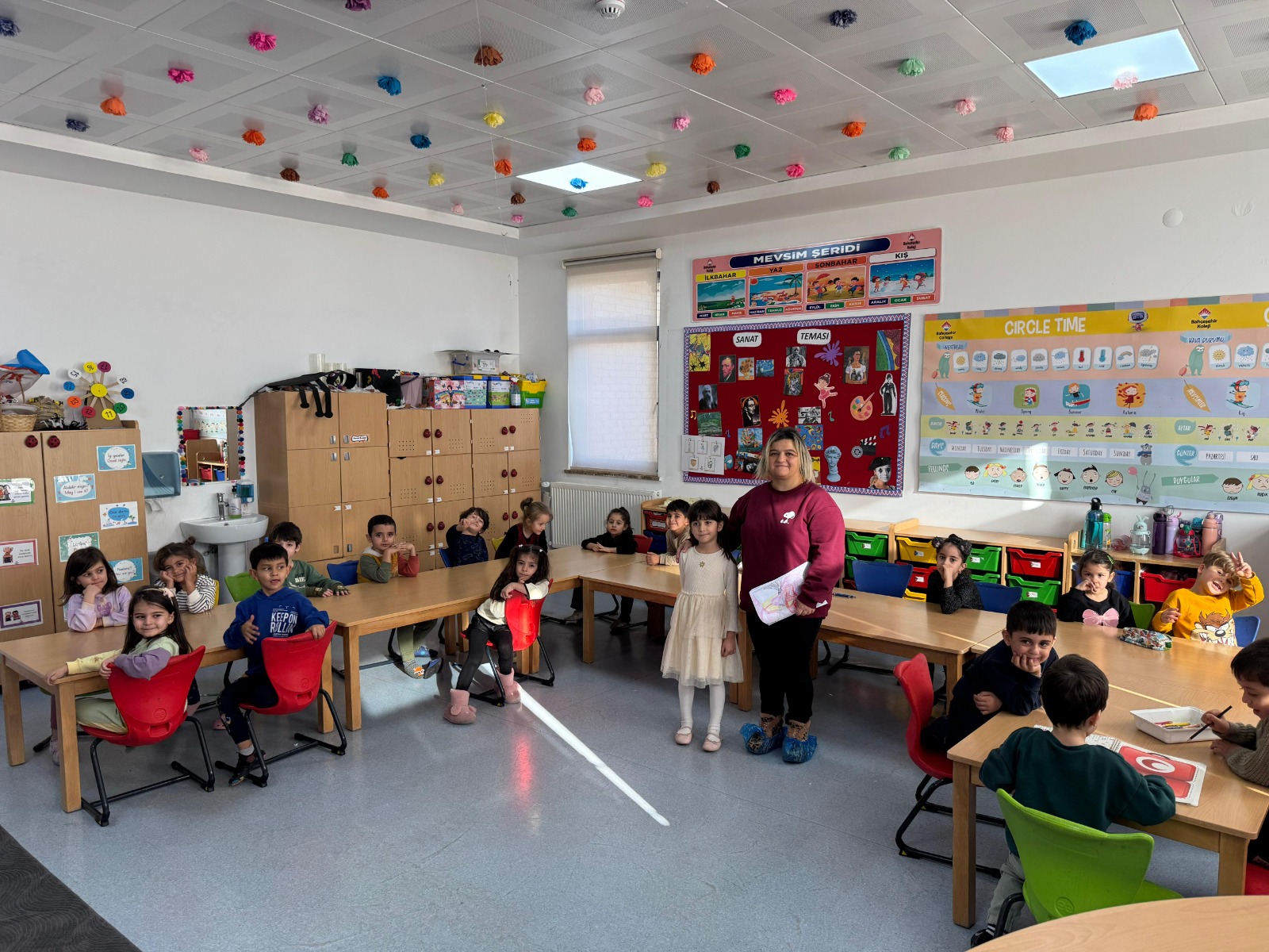 doc-dr-zeynep-kantarci-bingolden-miniklere-cocuklar-ile-felsefe-etkinligi-8416