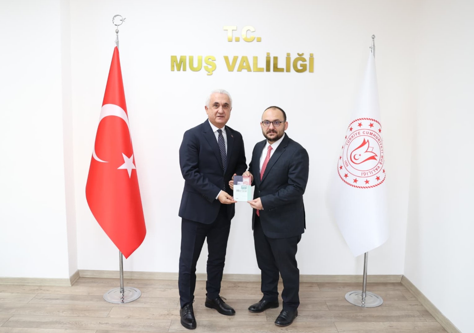 rektorumuz-prof-dr-mustafa-alicandan-vali-avni-cakira-ziyaret-8466