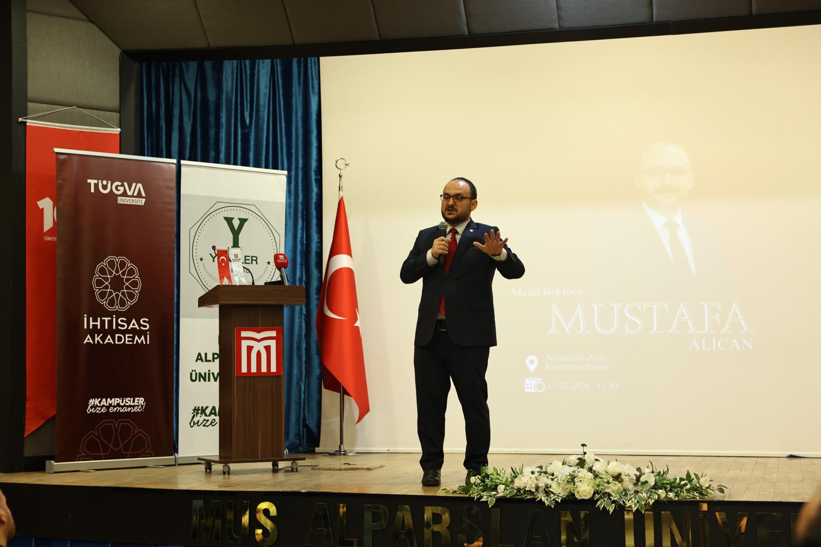 rektorumuz-prof-dr-mustafa-alican-turkiyenin-bolgesel-politikalari-baslikli-konusmasini-gerceklestirdi-8686