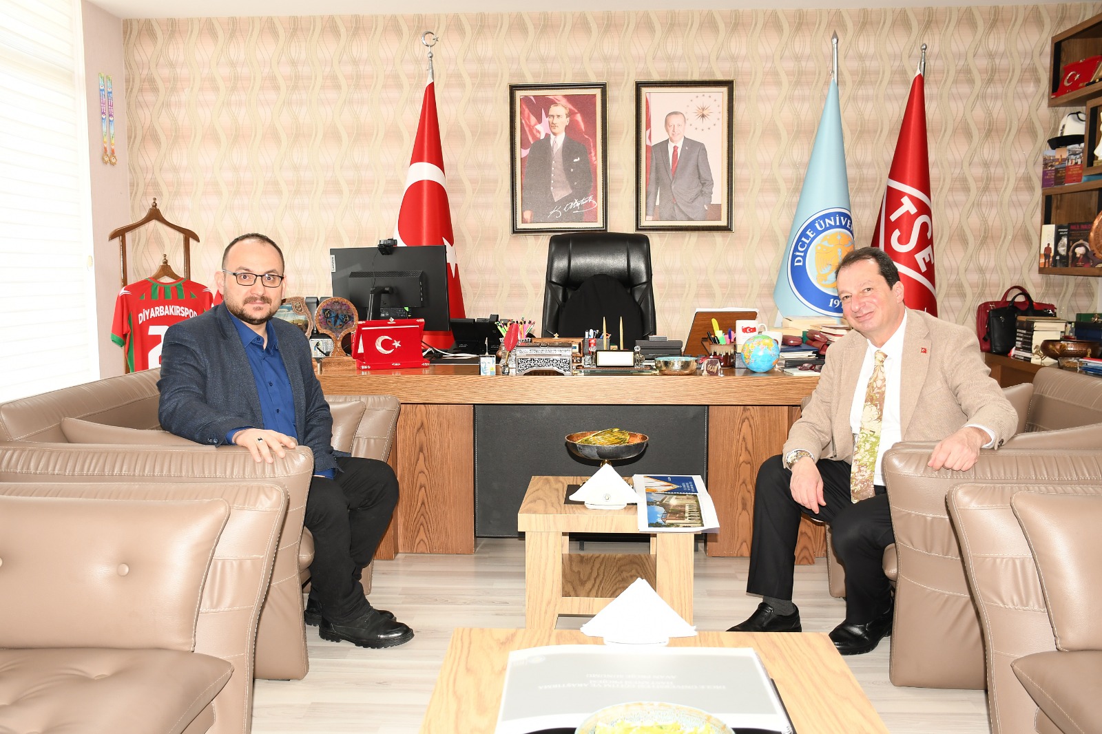 rektorumuzden-dicle-universitesine-ziyaret-8725