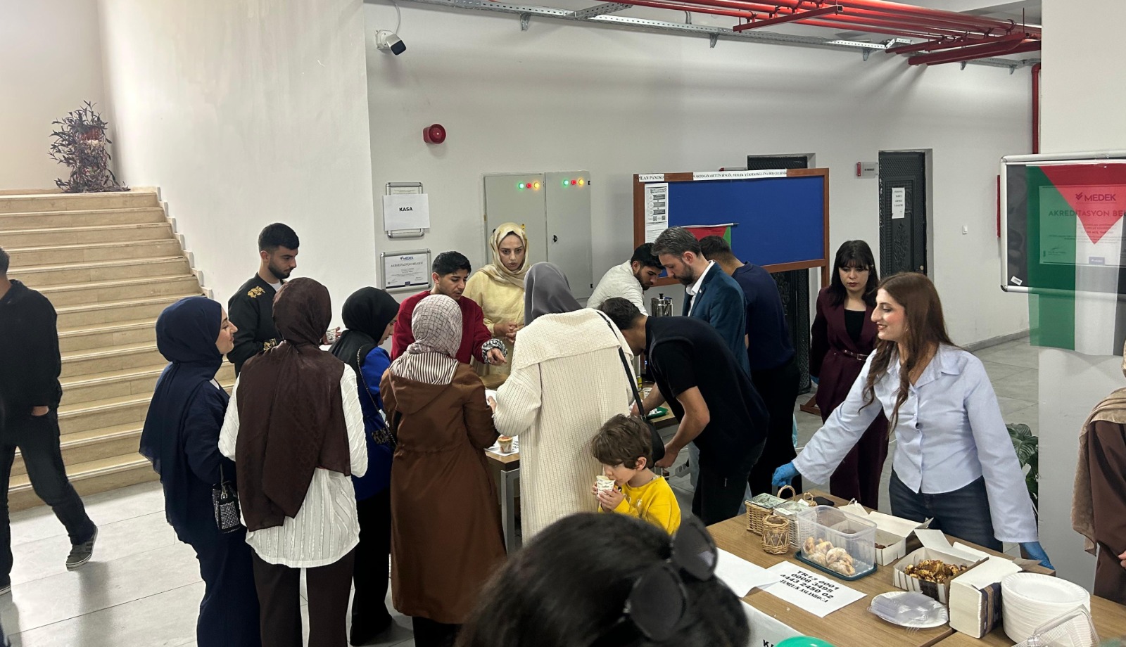varto-gb-myoda-duzenlenen-gazze-yararina-kermes-yogun-katilimla-gerceklestirildi-9143