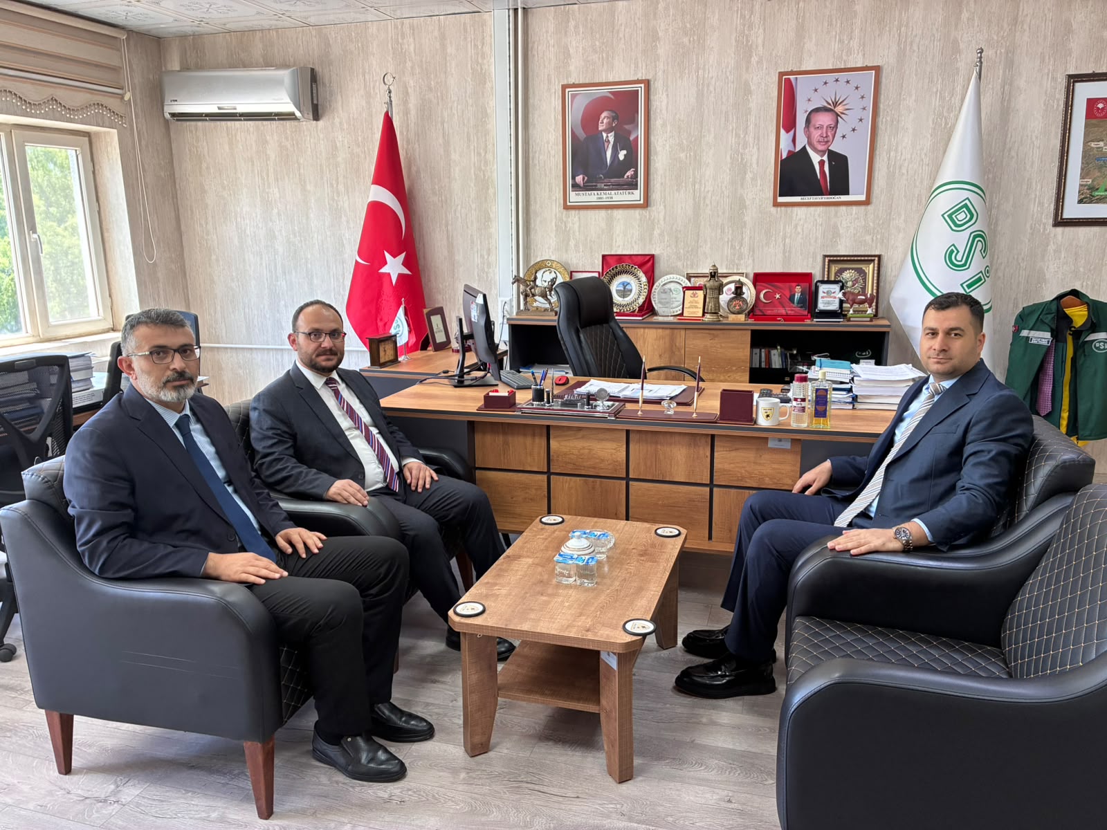 rektorumuzden-dsi-mus-sube-mudurlugune-ziyaret-9248