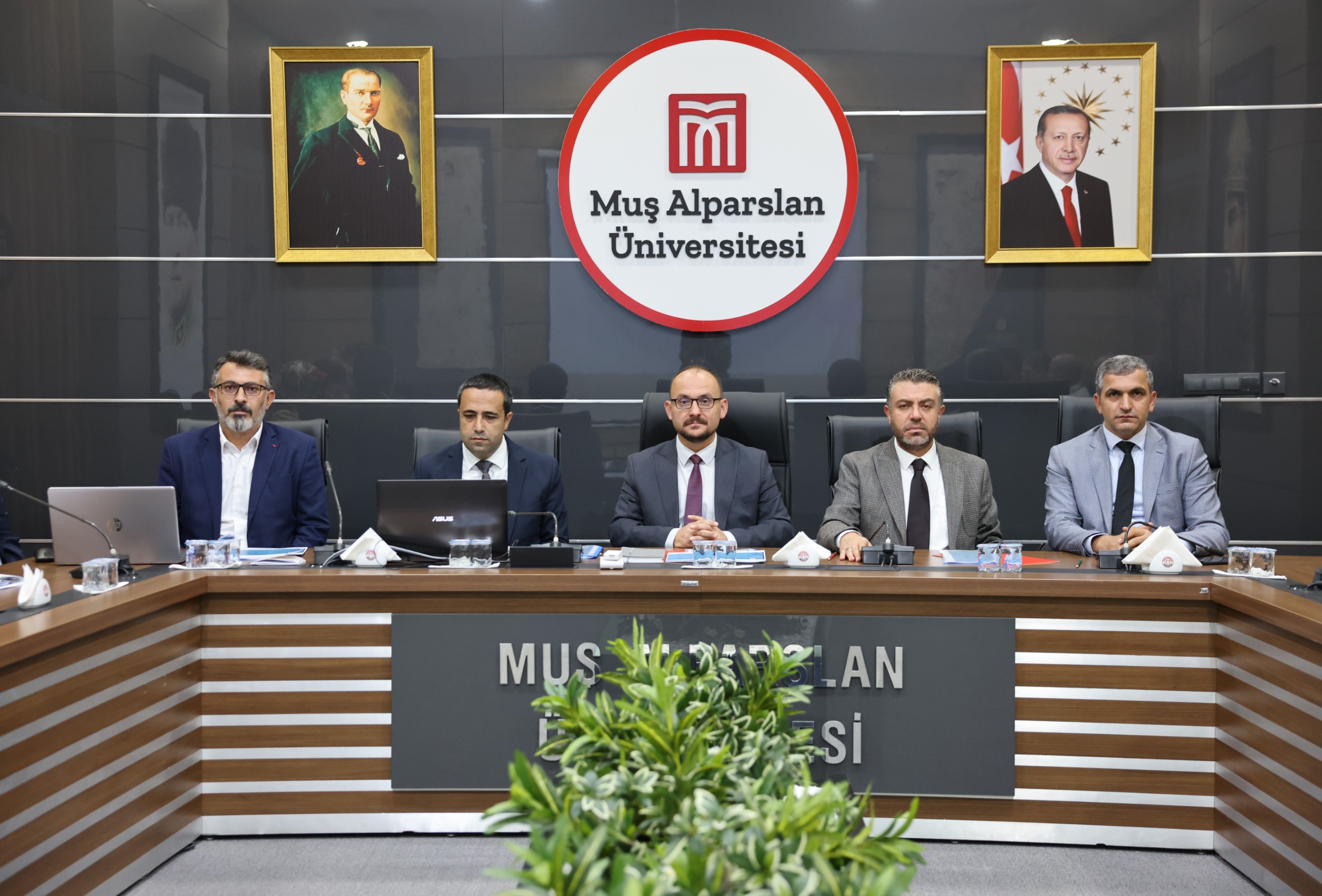 2026-yili-stratejik-plan-izleme-toplantisi-gerceklestirildi-9460