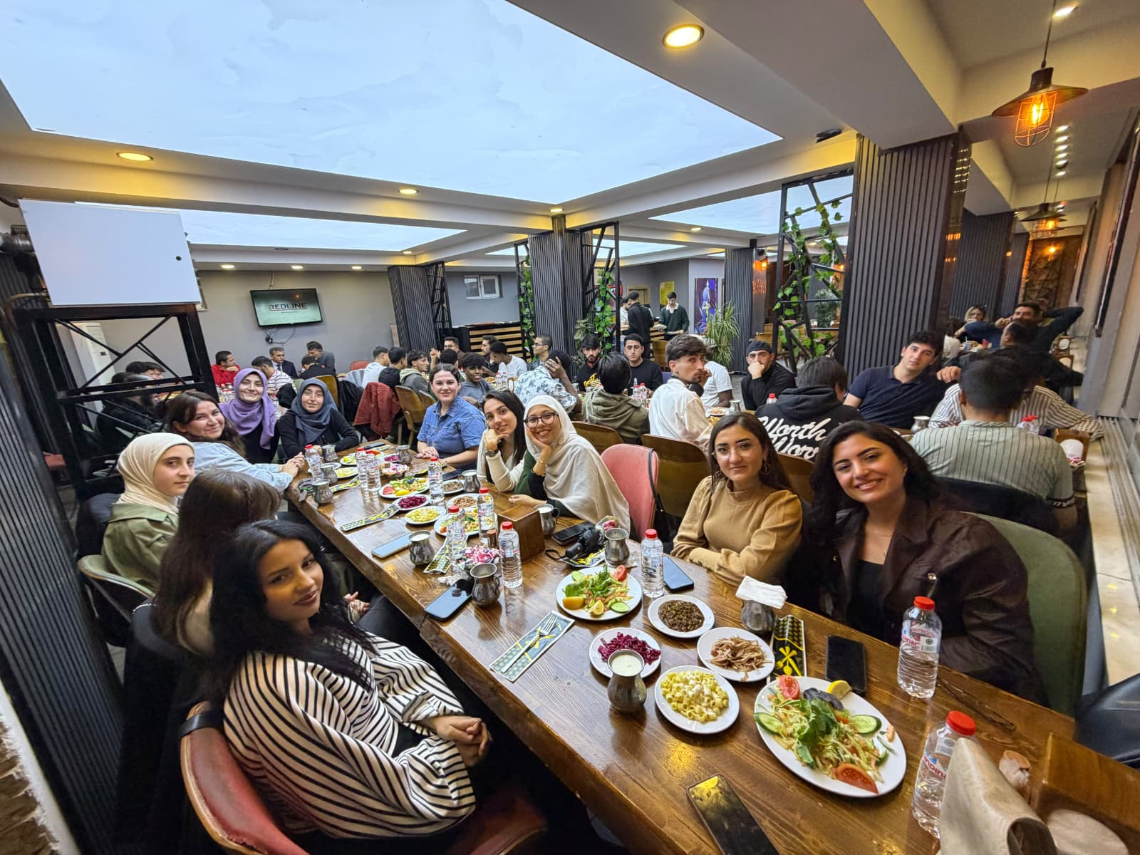 uluslararasi-ogrencilerimiz-bulustu-9575